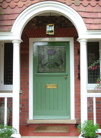 tradtitional-front-door.gif