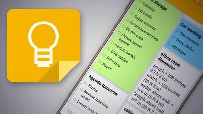 The Google Keep logo in front of a smartphone displaying the app.