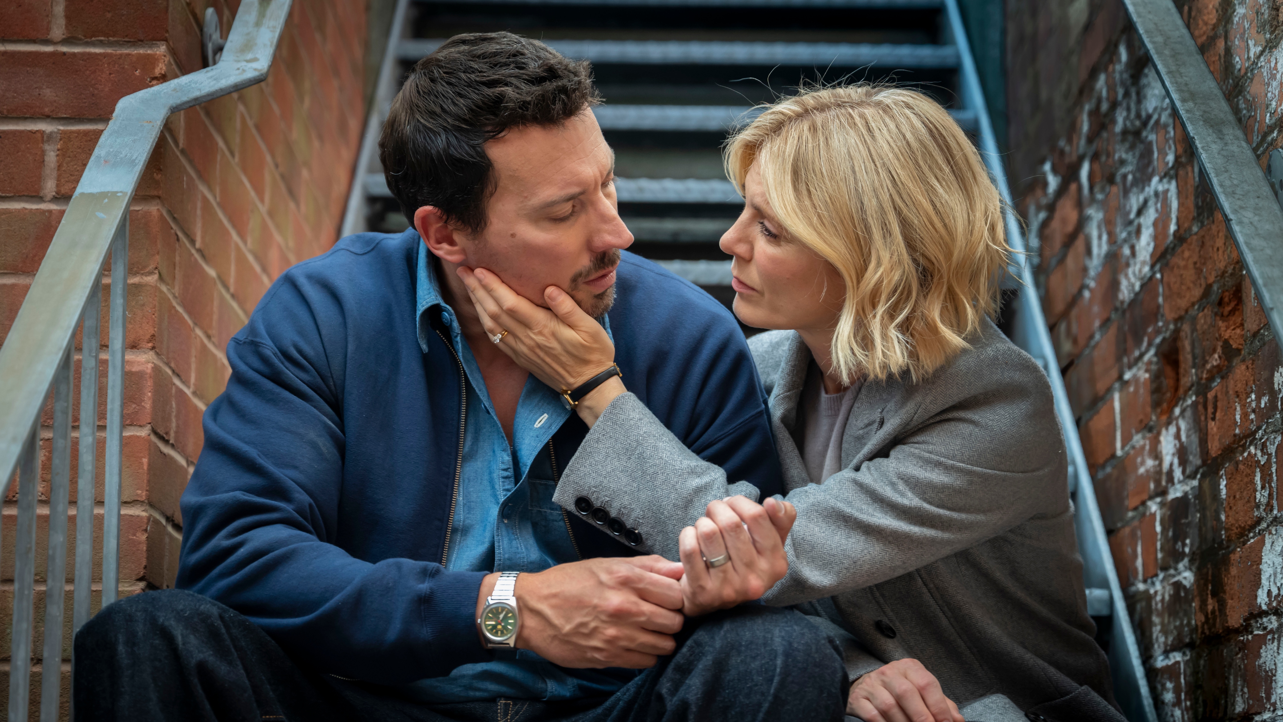 Jack Hodgson (DAVID CAVES) &amp;amp; Dr Nikki Alexander (EMILIA FOX)