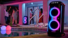 JBL Partybox 710 review: big speaker by a pool