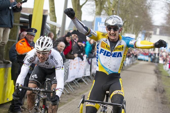 Bart Wellens beats Sven Nys in the sprint in Maldegem