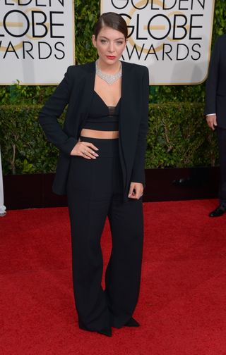 Lorde at The Golden Globes, 2015
