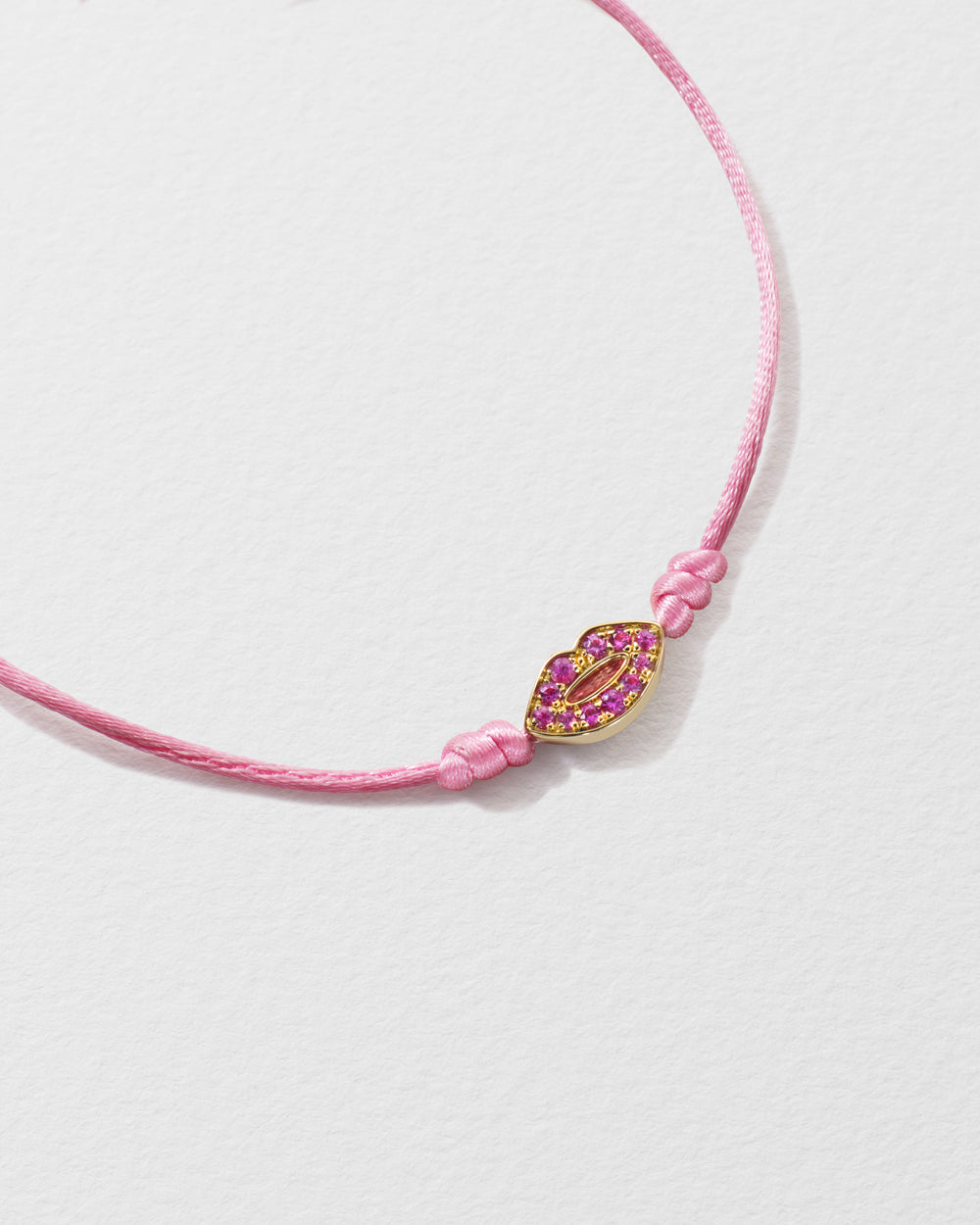 Pink Sapphire Lips String Bracelet - Yellow Gold
