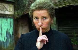 NANNY McPHEE 2005 Universal Pictures/Canal film with Emma Thompson