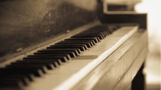Upright pub piano