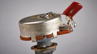 A guitar pot capacitor, in detail