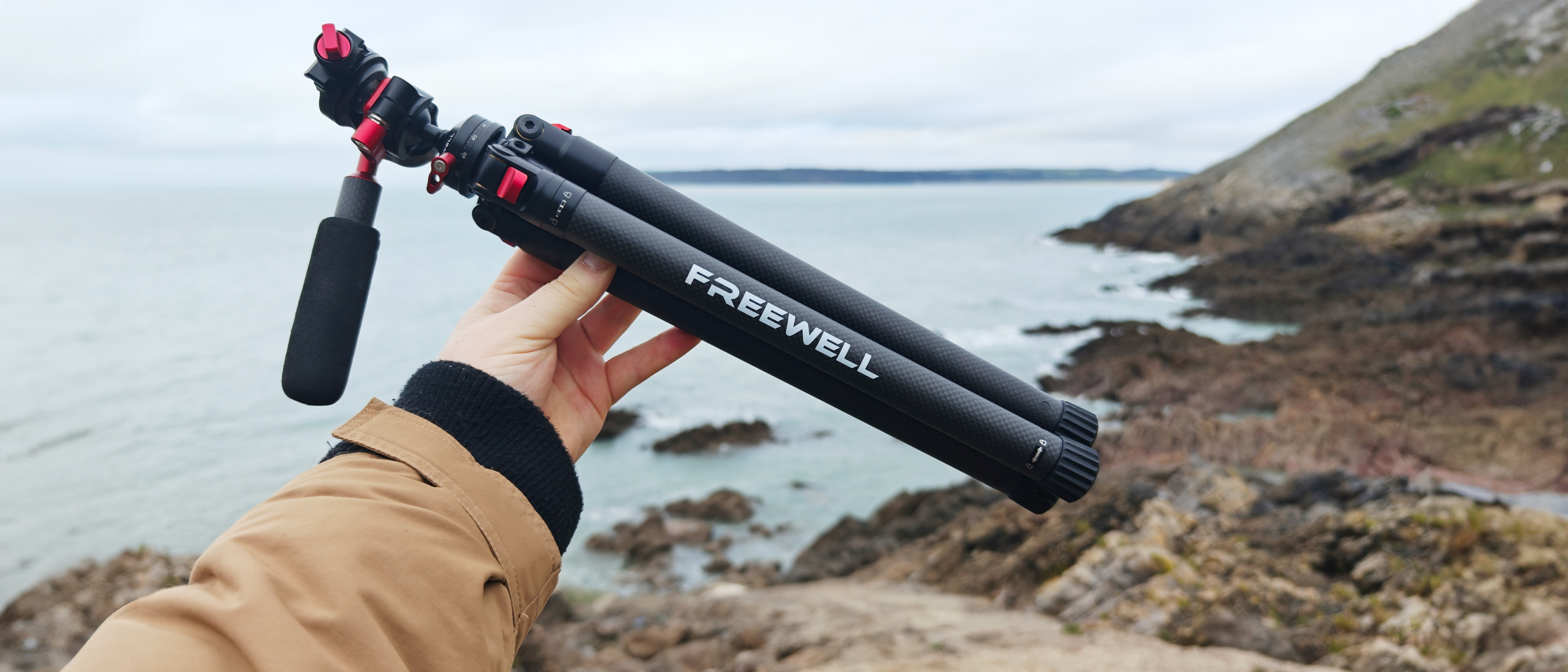 Freewell Carbon Fiber Travel Tripod (FW-T1) 