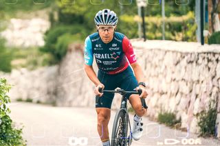 IPT's Domenico Pozzovivo prepares for the 2023 Giro riding a Factor OSTRO bike