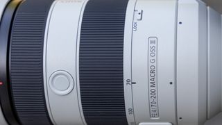 Sony FE 70-200mm F4 Macro G OSS II