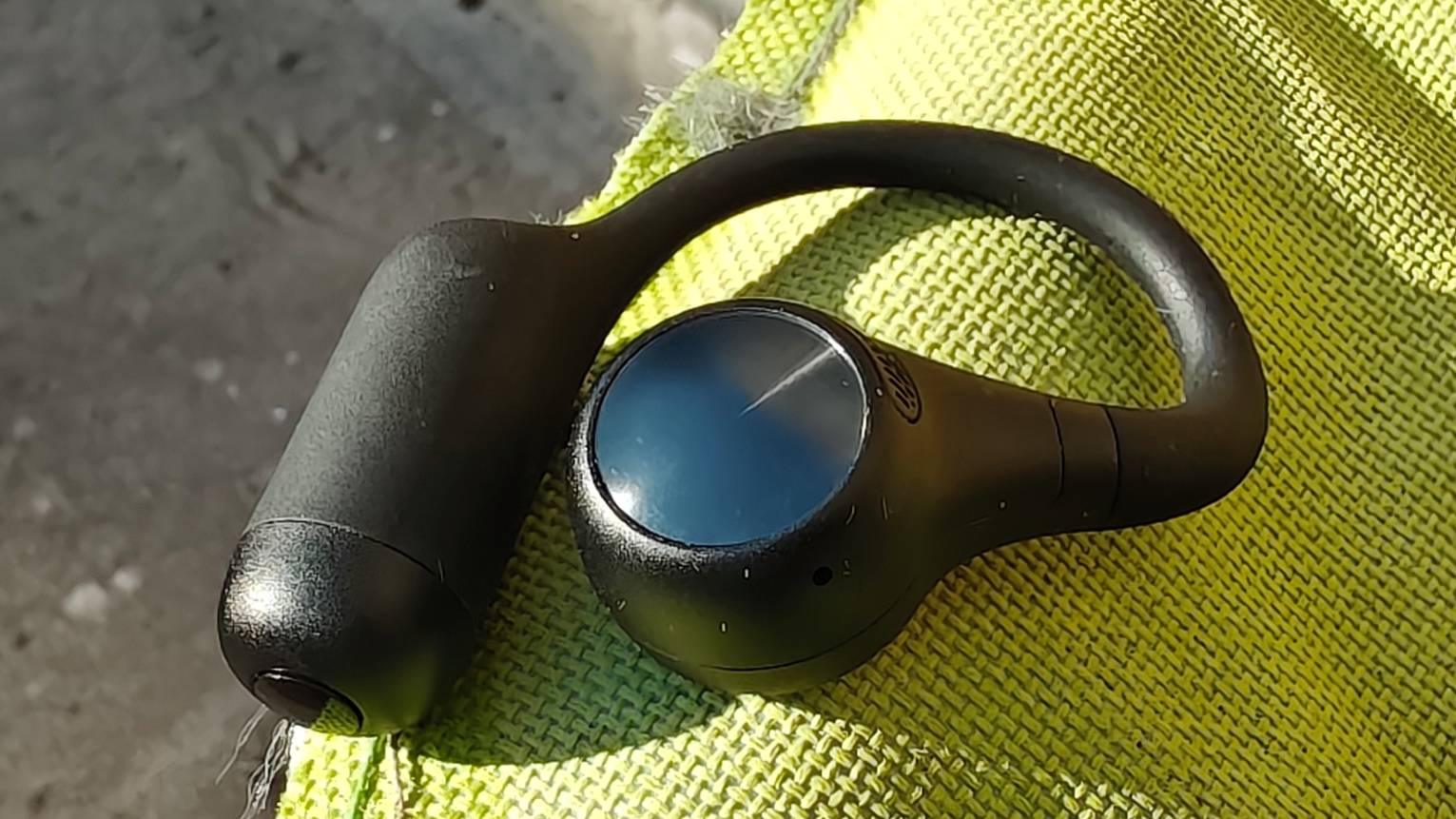 The OpenRock S2 on the edge of a camp chair.