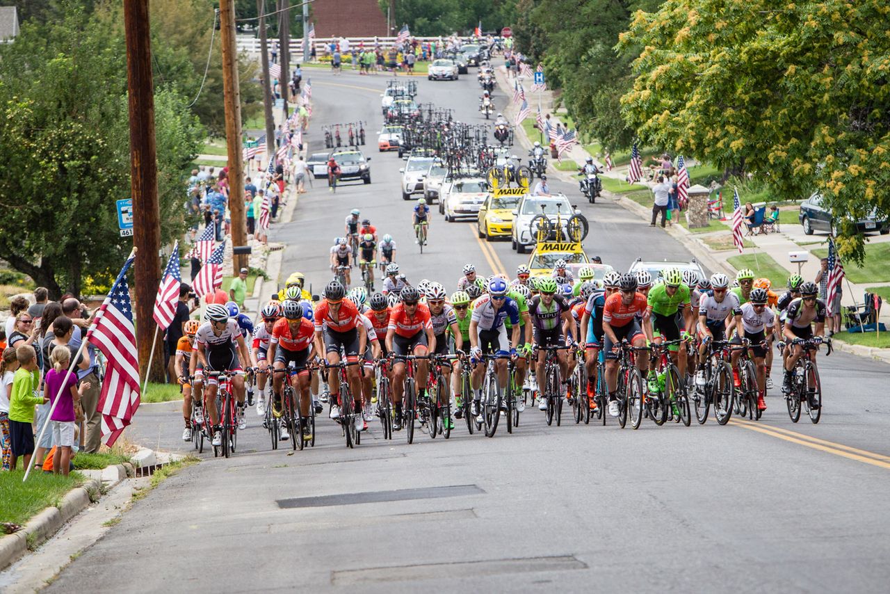 The peloton hits the climb into Bountiful.
