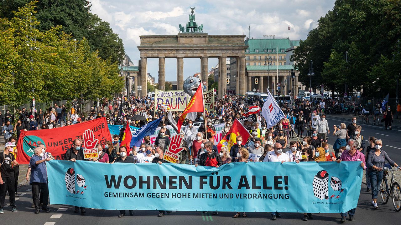 Protest against high rents in Berlin