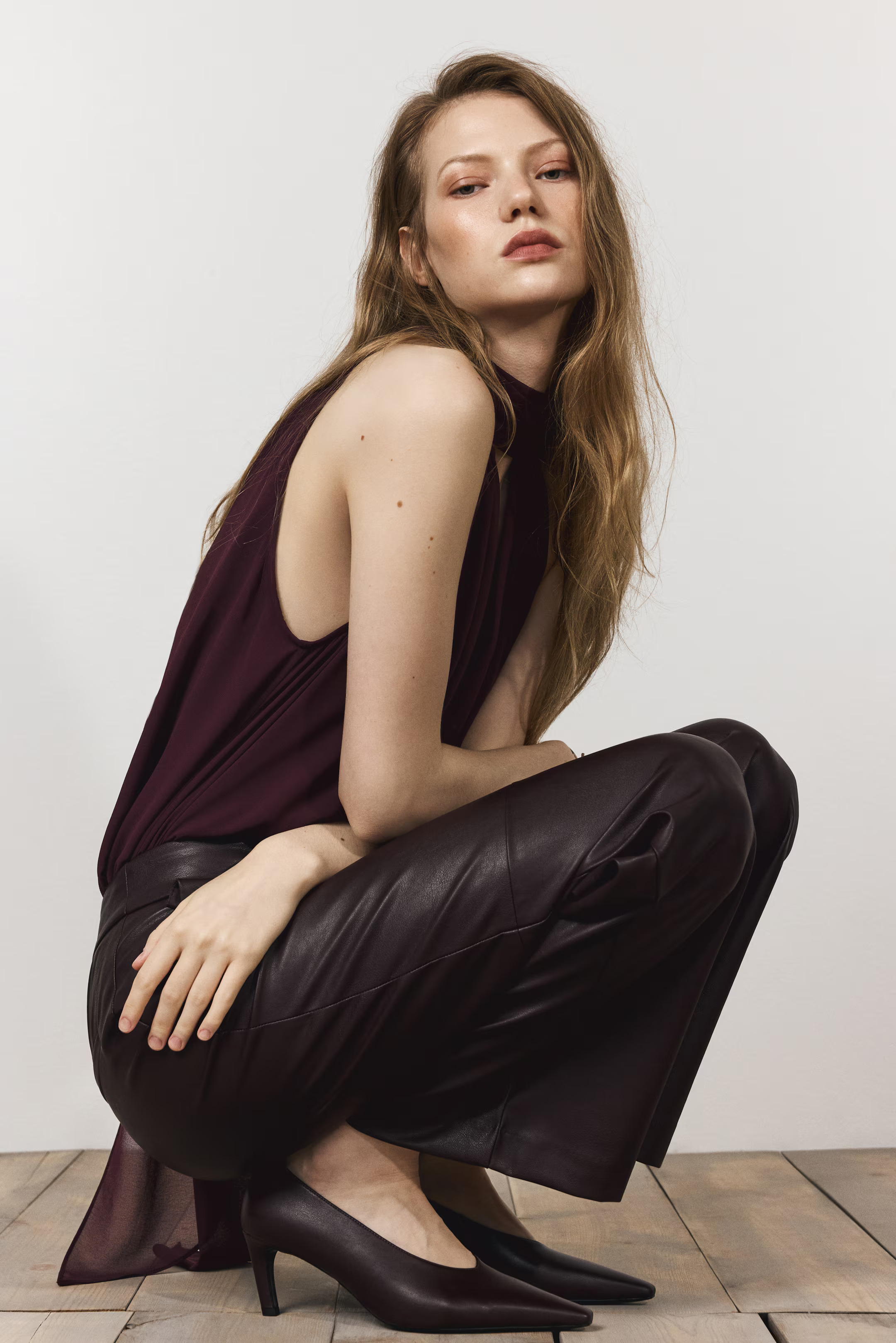 H&amp;amp;M, Pointed-Toe Court Shoes