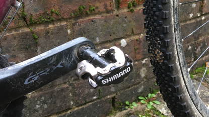 Shimano m520 spd pedals black hot sale