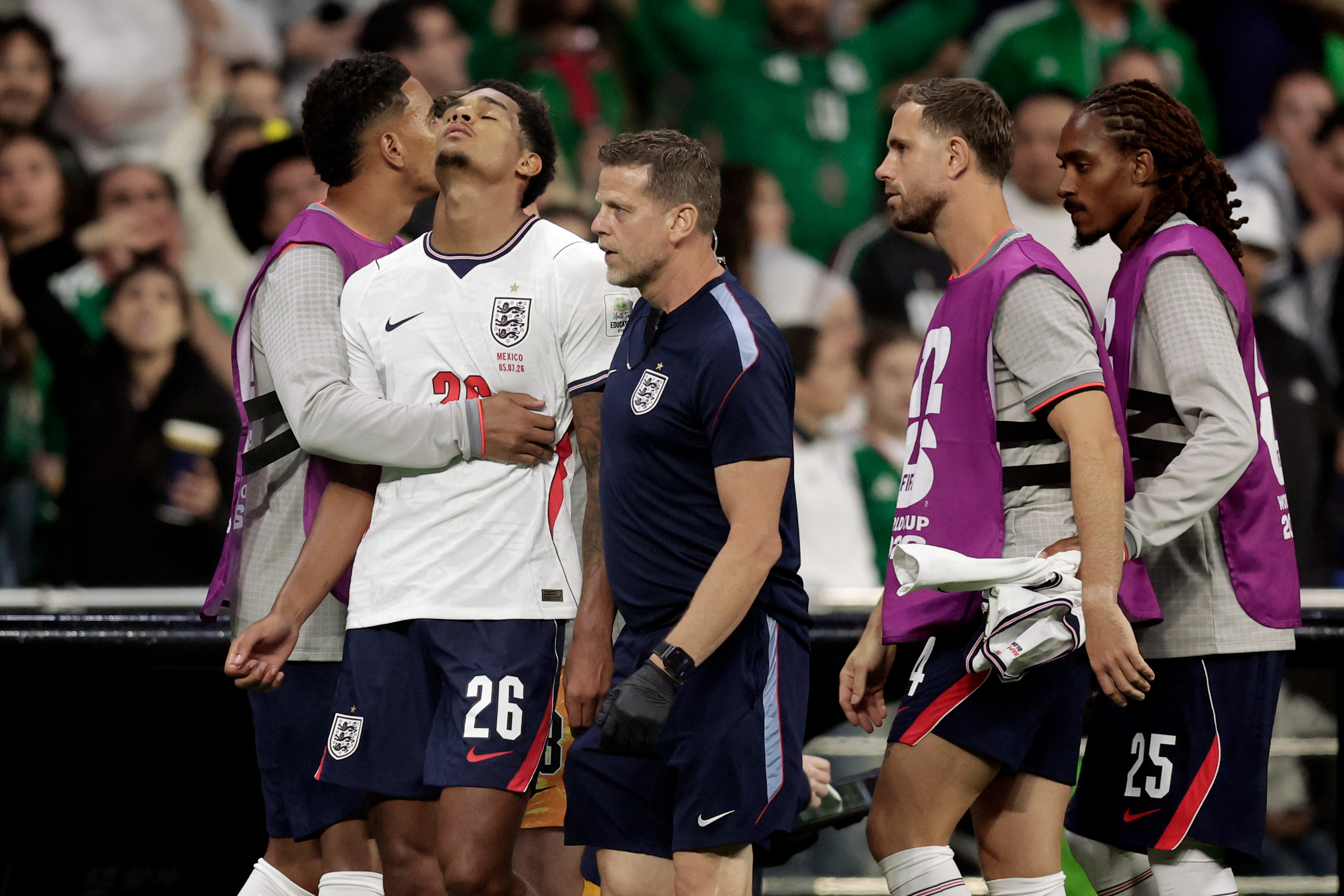 MEXICO CITY, MEXICO - JULY 5: Jarell Quansah of England leaves the pitch after a red card during the World Cup match between Mexico v England at the Mexico City Stadium on July 5, 2026