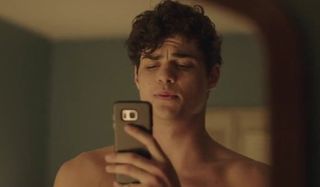 Noah Centineo Shirtless In Sierra Burgess Is A Loser