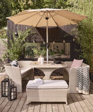 decking and dining furniture from Dobbies