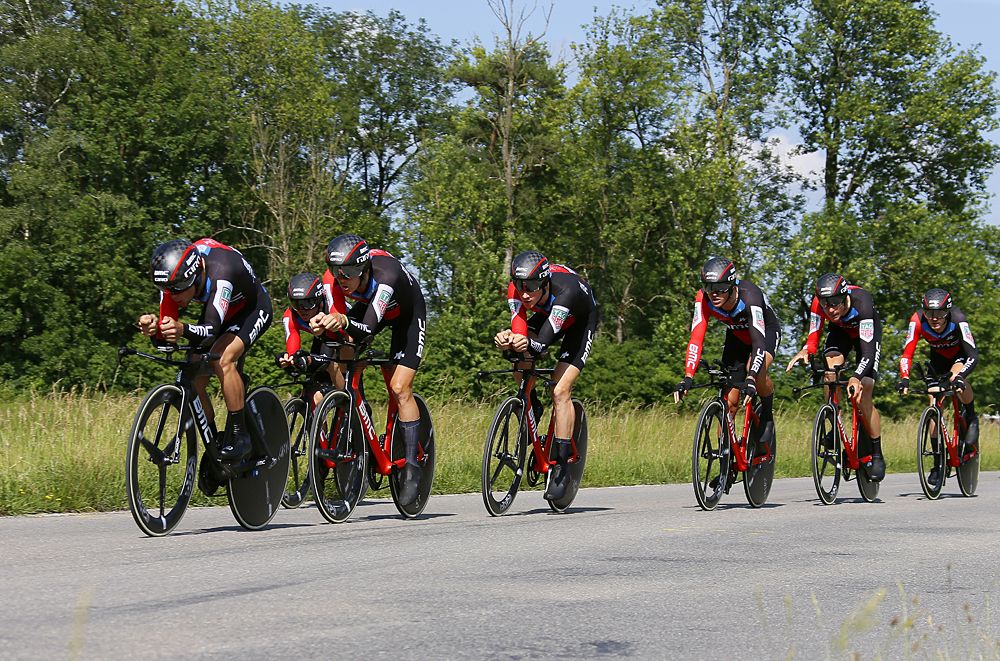 BMC Racing win stage 1 team time trial at Tour de Suisse