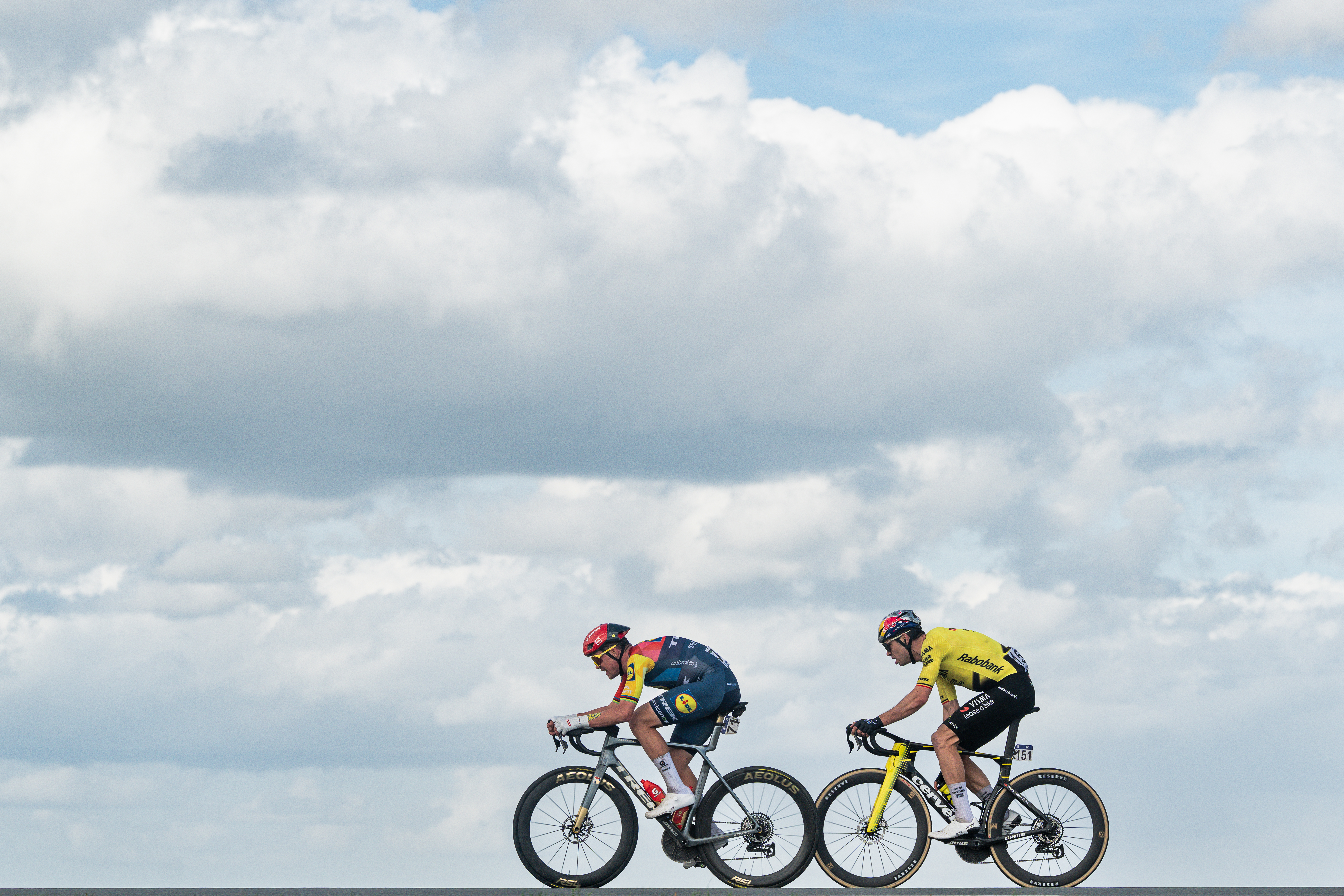 OUDENAARDE, BELGIUM - APRIL 05:(L-R) Mads Pedersen of Denmark and Team Lidl - Trek and Wout van Aert of Belgium and Team Visma | Lease a Bike compete during the 110th Tour of Flanders - Ronde van Vlaanderen 2026 - Men's Elite a 278.6km one day race from Antwerp to Oudenaarde on April 05, 2026 in Oudenaarde, Belgium. (Photo by Dario Belingheri/Getty Images)