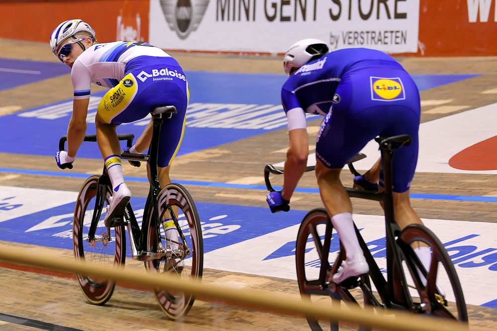 Elia Viviani chases Robby Ghys at the Gent Six Day