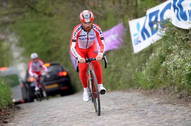 Luca Paolini trains on the Tour of Flanders course