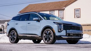 2026 Kia Sportage Hybrid review.