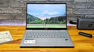 Tom's Tech Review - Unveiling the Latest in Computer Hardware