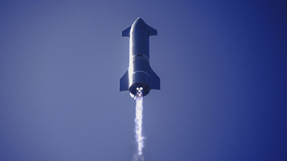 In photos SpaceX's Starship SN9 prototype soars 10 km, crashlands in
