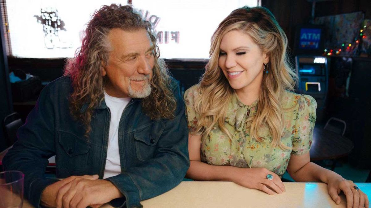 Robert Plant and Alison Krauss sitting at a diner counter 