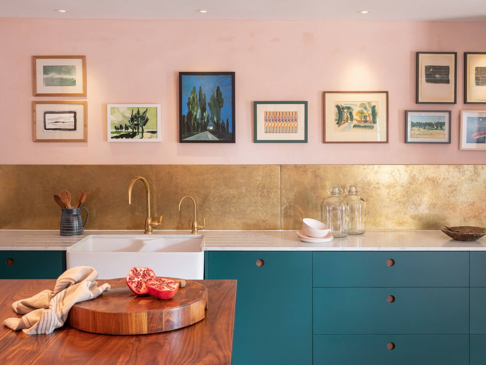 pale pink kitchen walls