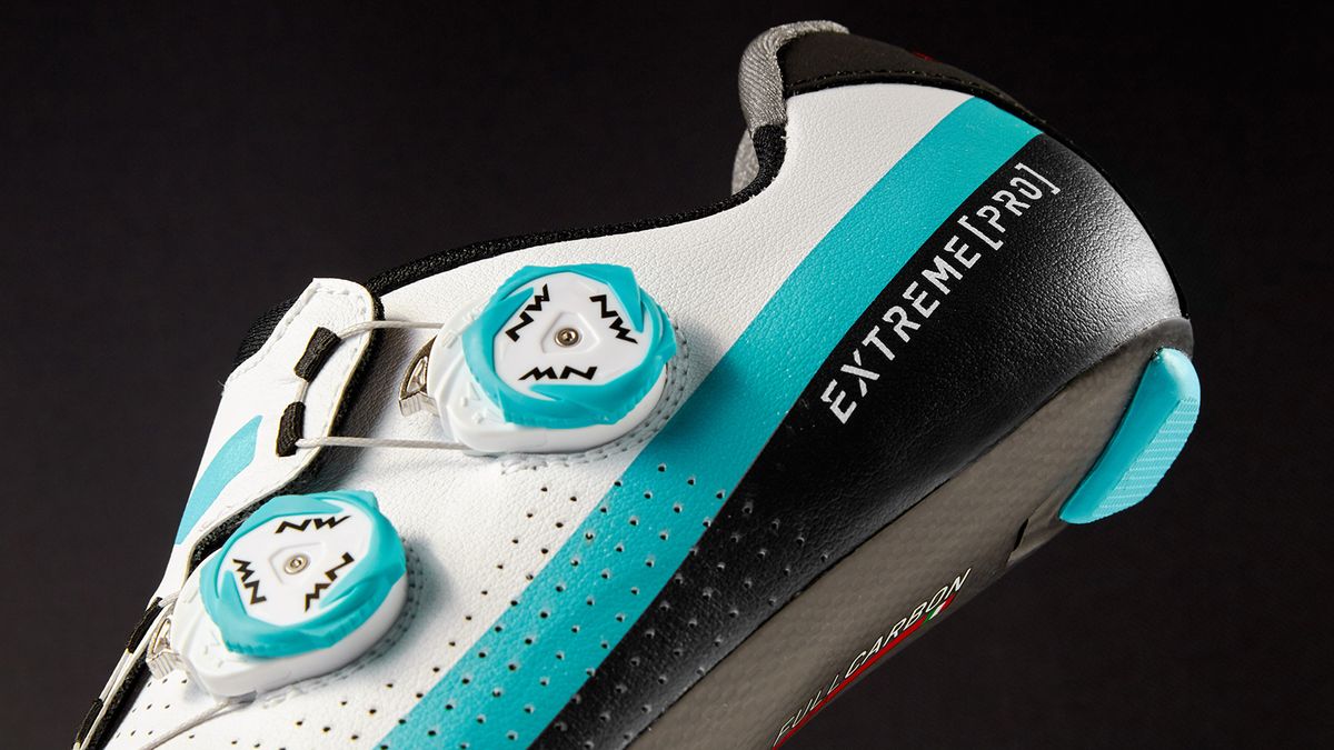Two proprietary rotating tension dials allow adjustment of fit