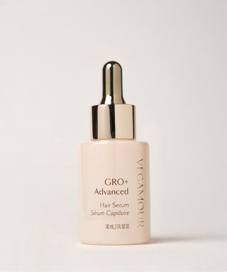 SgxjvfQHCJvXwDN7pPjyDB-320-80 من الذي يرتدي البودكاست: www 100 Beauty Roundtable
