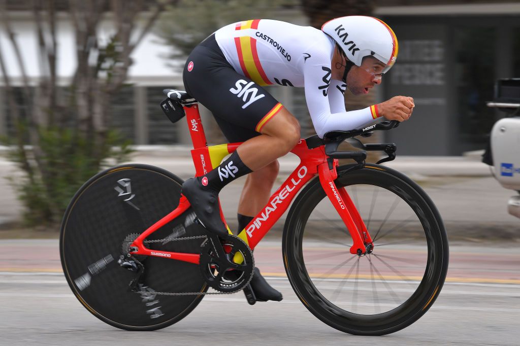 Jonathan Castroviejo in his low-profile position