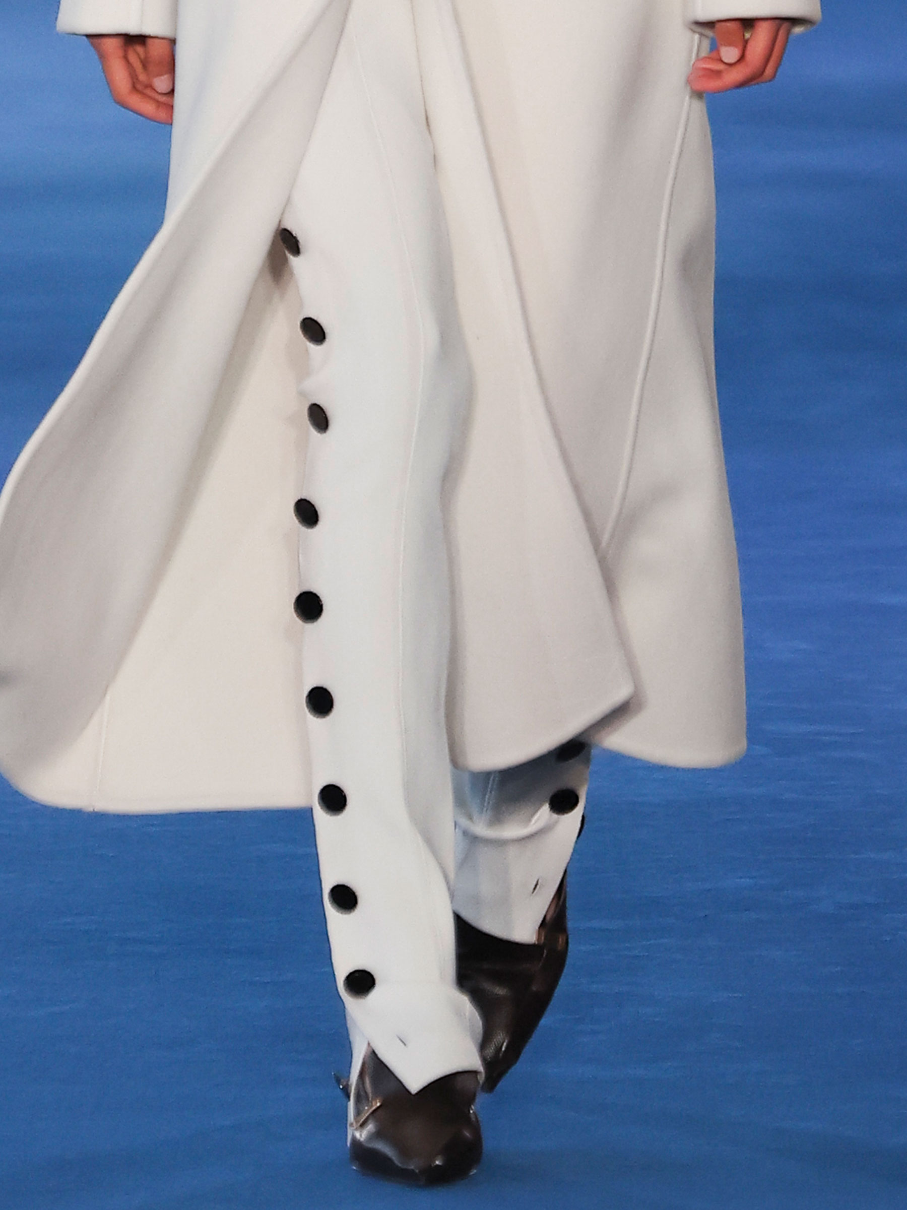 Proenza Schouler fall 2026 runway model.