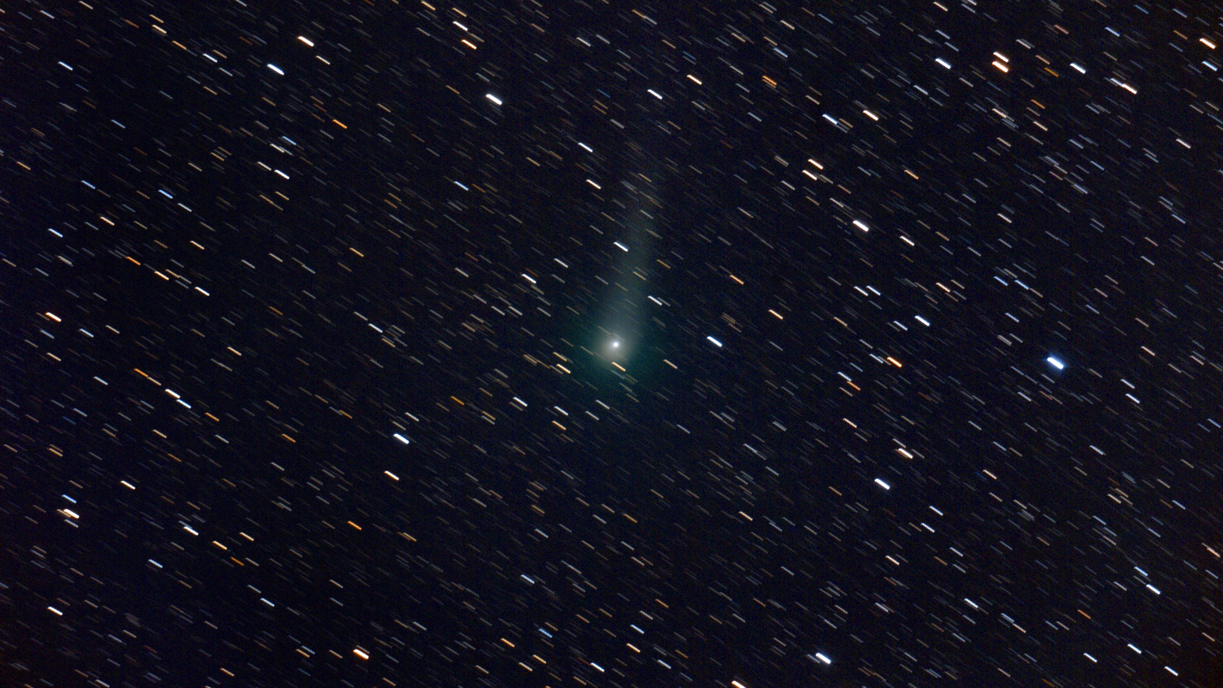 The massive, strange Comet K2 is touring the solar system, surprising ...