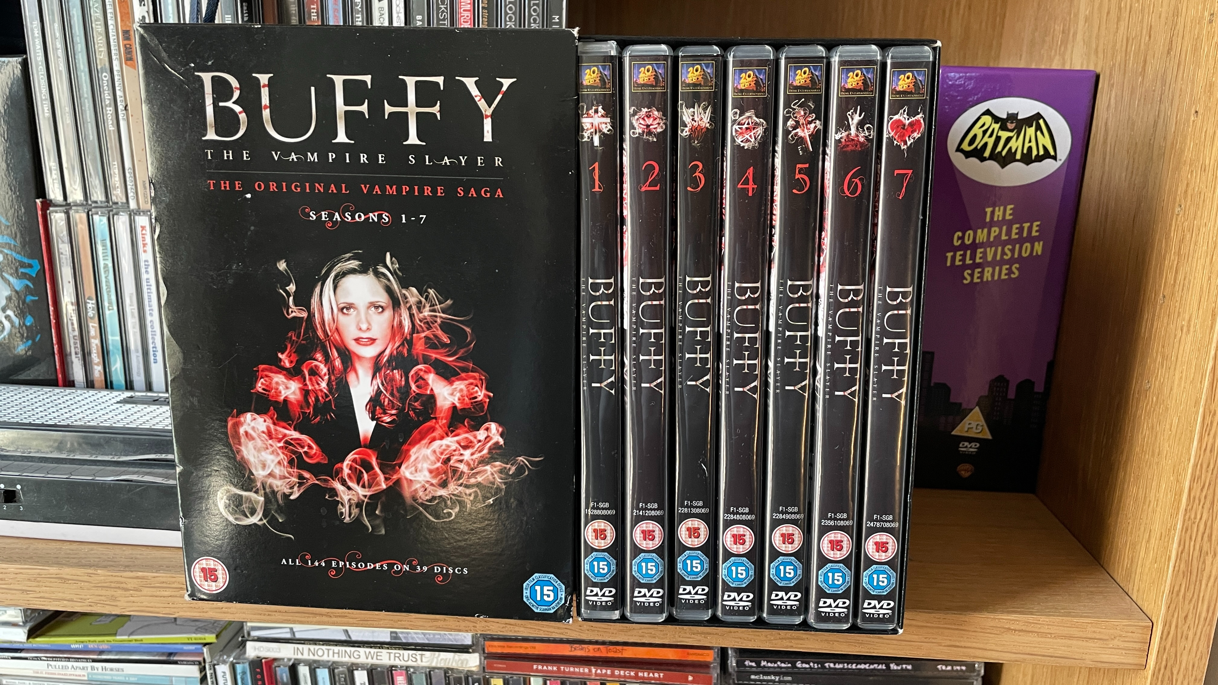 Buffy the Vampire Slayre DVD kutusu seti