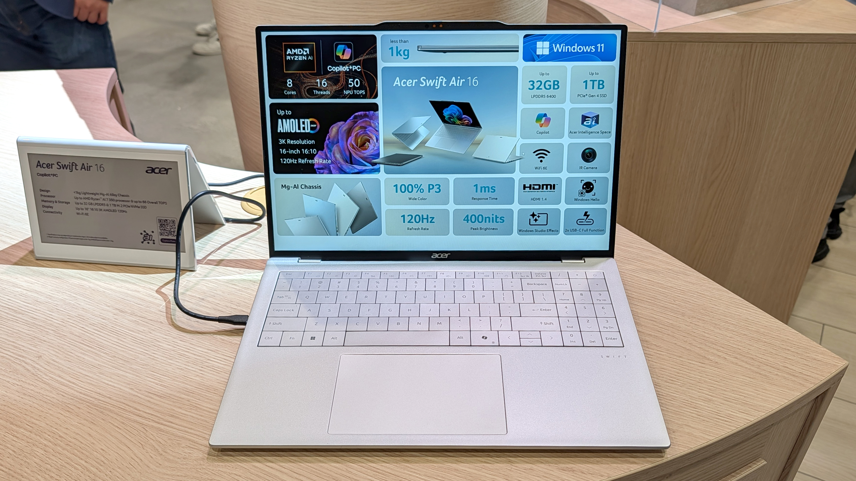 Acer Swift Air 16