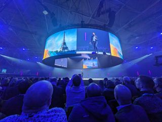 Eiffel tower shown on screen at Cisco Live Keynote