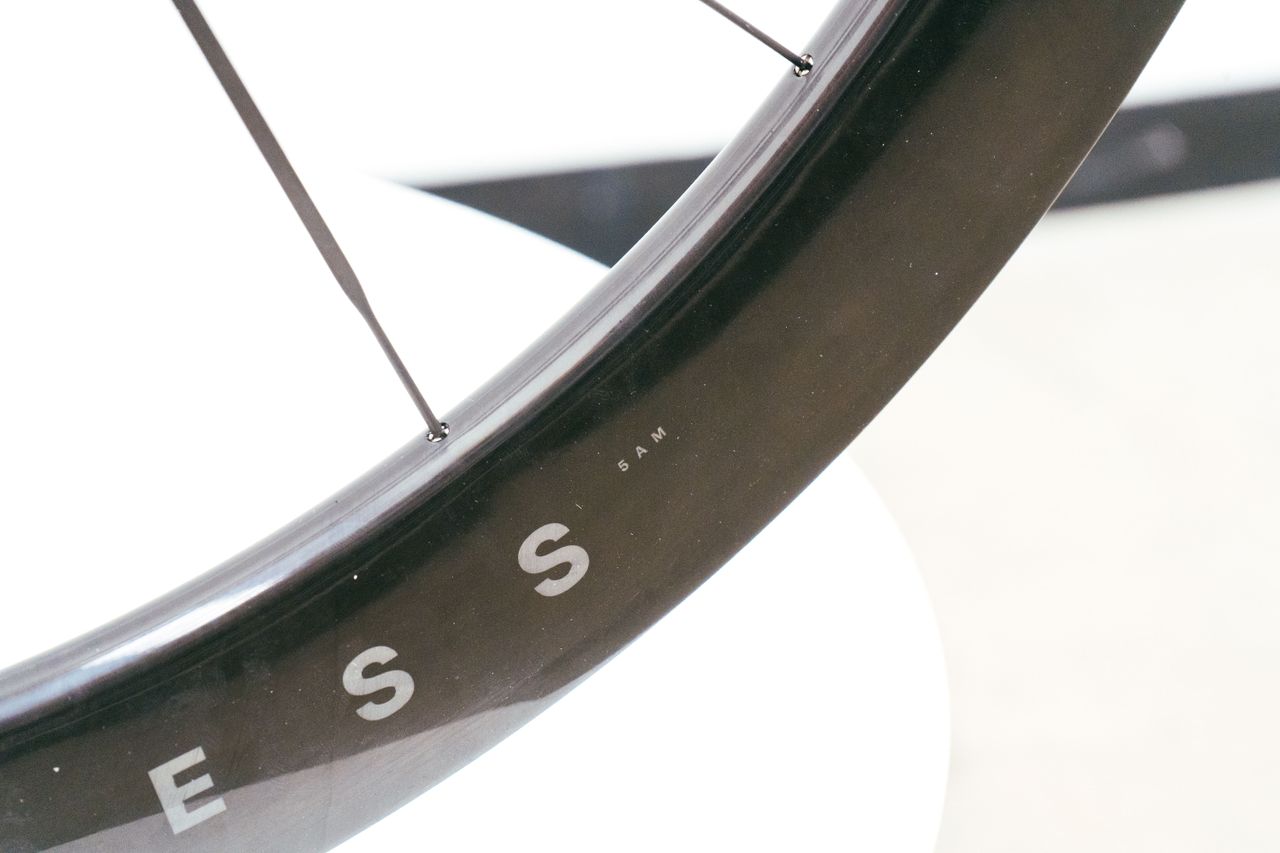 Hunt Limitless 5AM Carbon Spoke