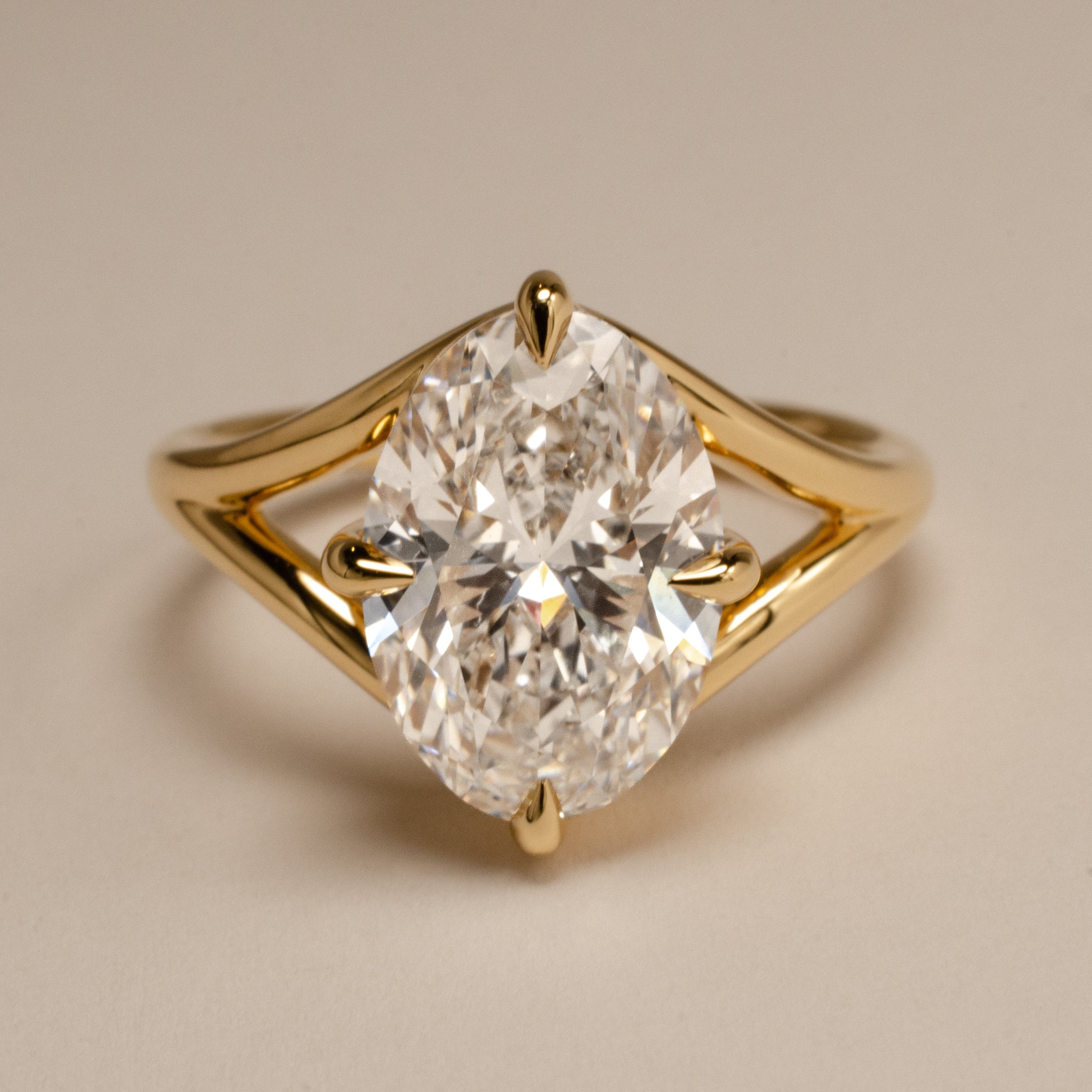 Steph Mazuera, Norma 3.08ct Oval