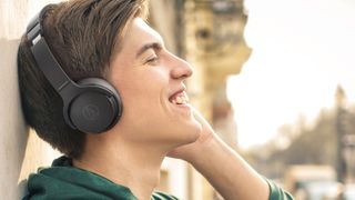 Audio-Technica ATH-S220BT review: cheap wireless headphones with HUGE  battery life | T3
