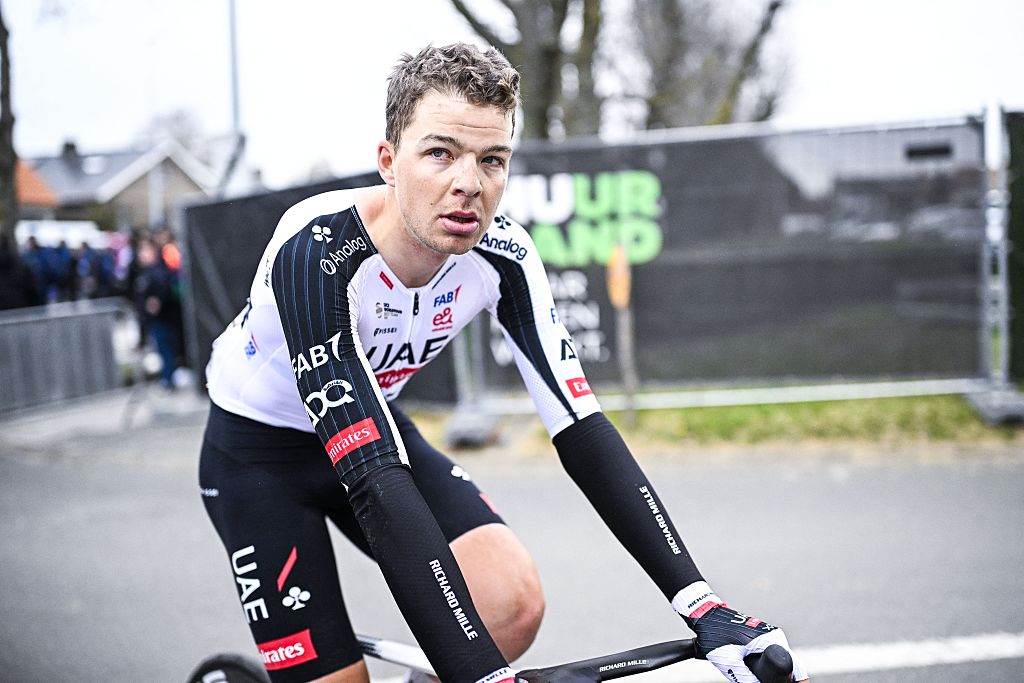 'It shook me for a while' - Florian Vermeersch opens up about online abuse he received after helping chase down Wout van Aert at Dwars door Vlaanderen