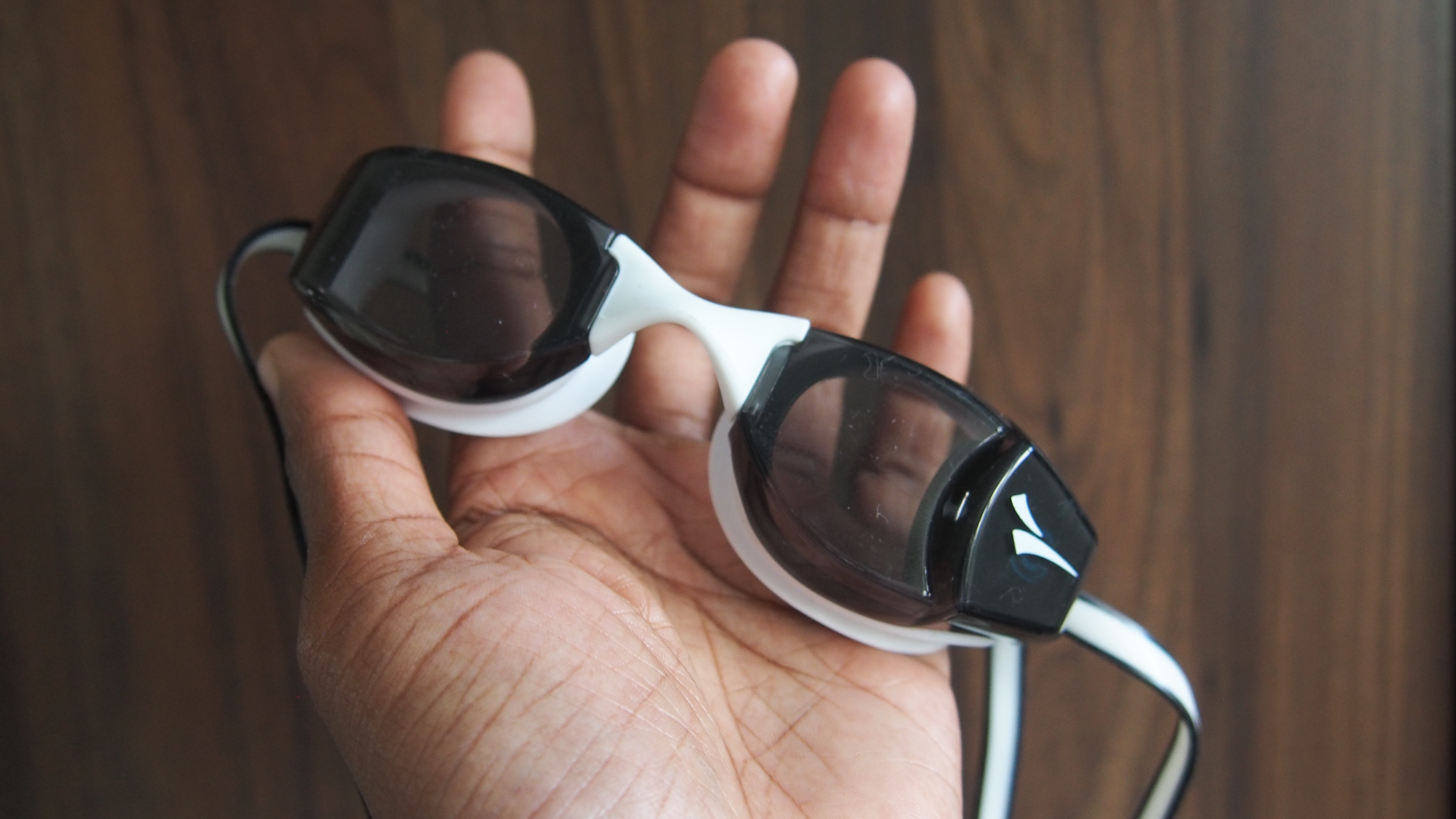 FORM smart swim goggles: Road Test