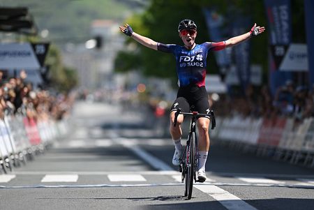 DONOSTIA SPAIN MAY 18 Demi Vollering of Netherlands and Team FDJ SUEZ celebrates at finish line as stage winner during the 4th Itzulia Women 2025 Stage 3 a 1129km stage from Donostia to Donostia UCIWWT on May 18 2025 in Donostia Spain Photo by Szymon GruchalskiGetty Images