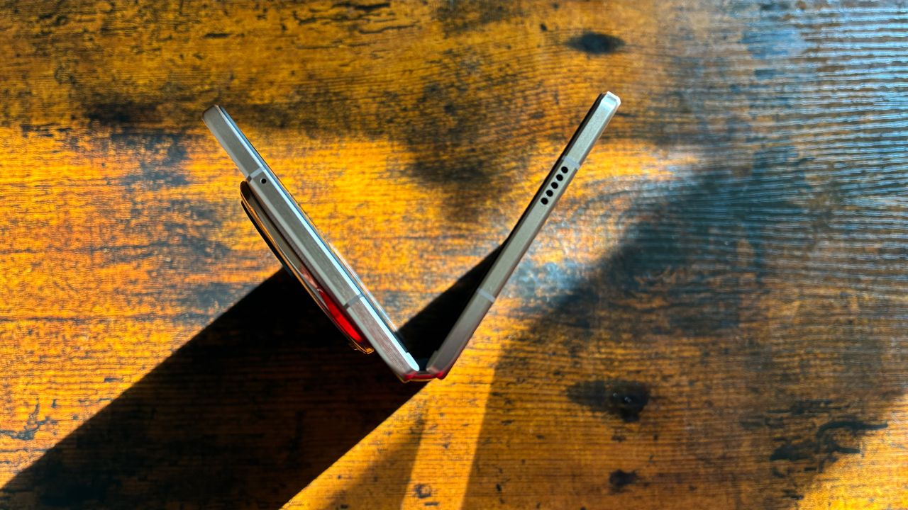 The Honor Magic V6 on a desk