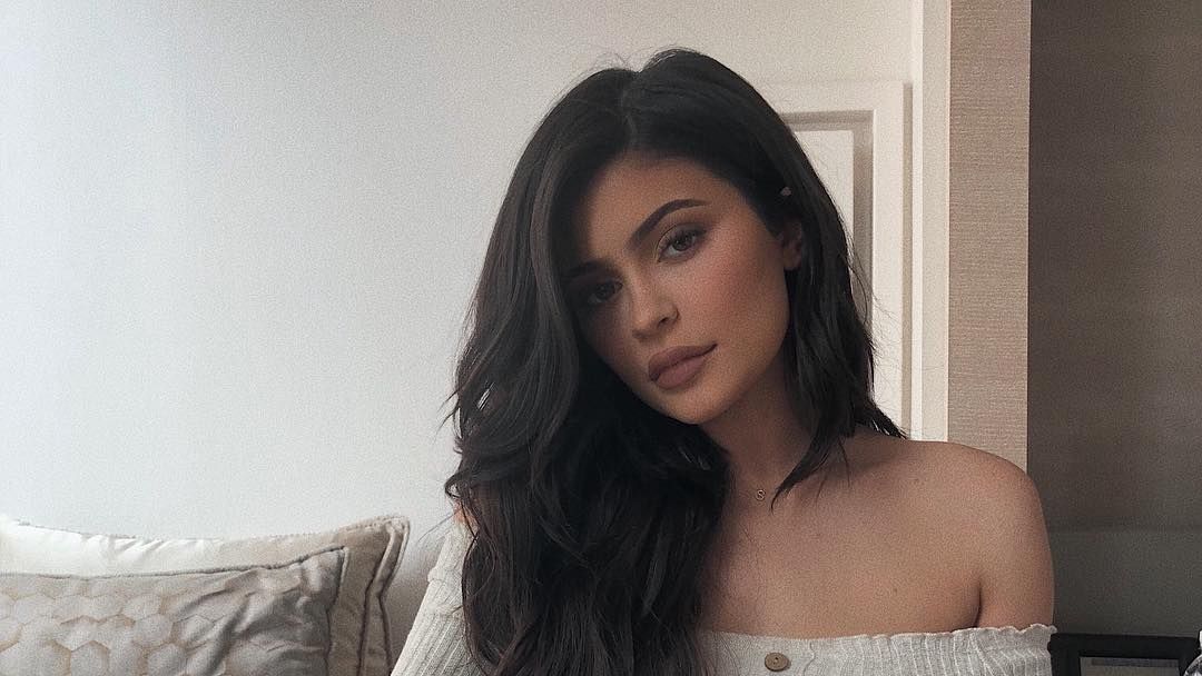 Kylie Jenner Wears $28 Fashion Nova Dress  Kylie Jenner's Gray  Off-the-Shoulder Dress | Marie Claire
