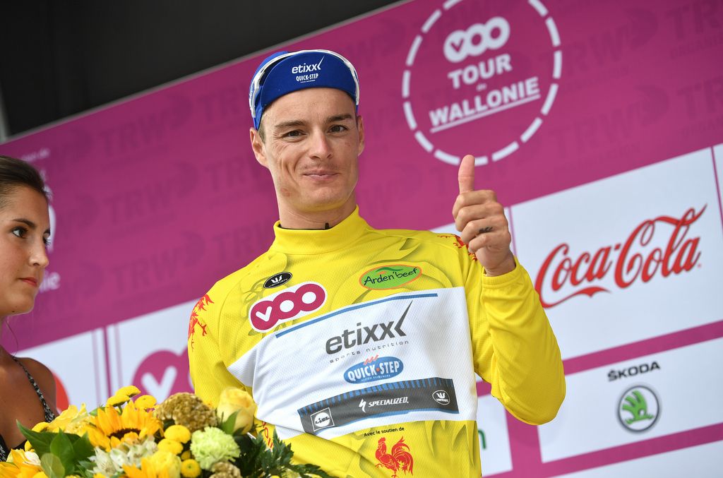 Thumbs up from Gianni Meersman (Etixx-QuickStep)