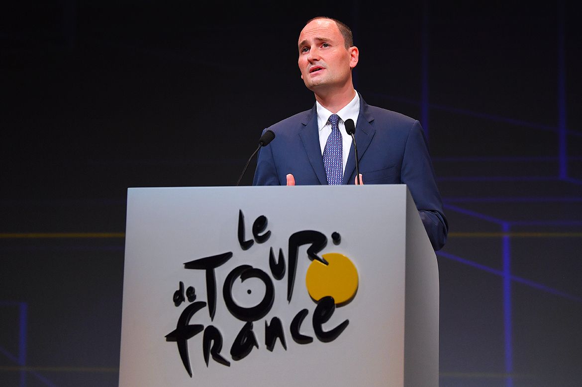 ASO President Jean-Etienne Amaury on the stage