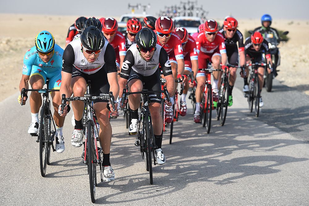 Edvald Boasson Hagen drives the pace with Cavendish