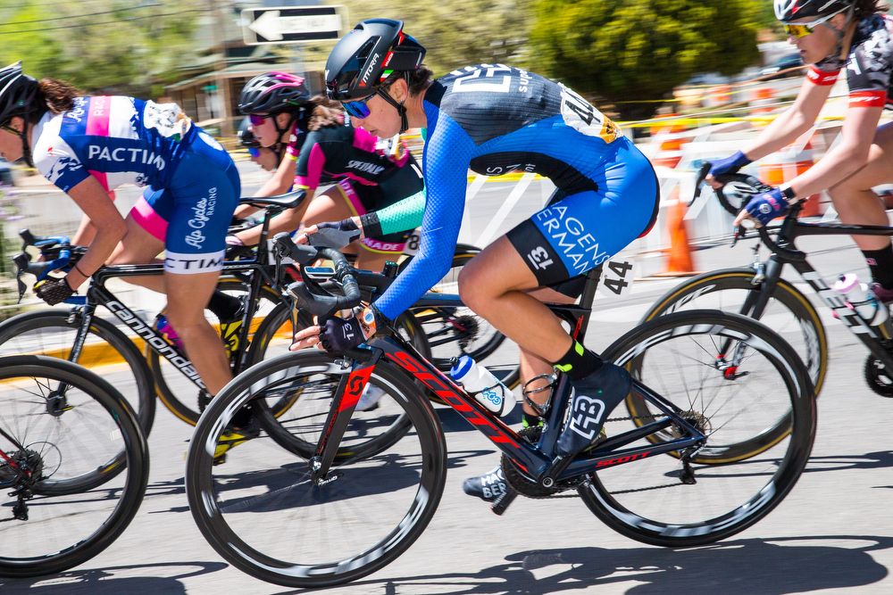 Liza Rachetto (Hagens Berman/Supermint) corners during stage 4 of the Tour of The Gila